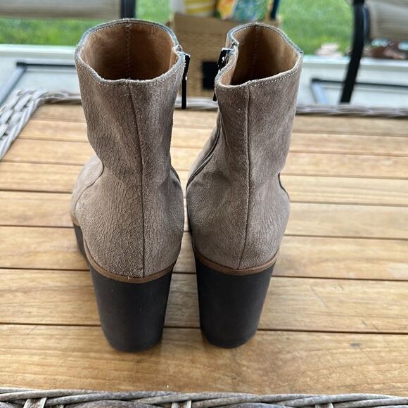 The Shoe Box Suede Wedge Ankle Boots 39 - Picture 4 of 8